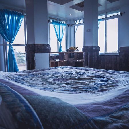 Nature'S Eye Resort ギマラス エクステリア 写真